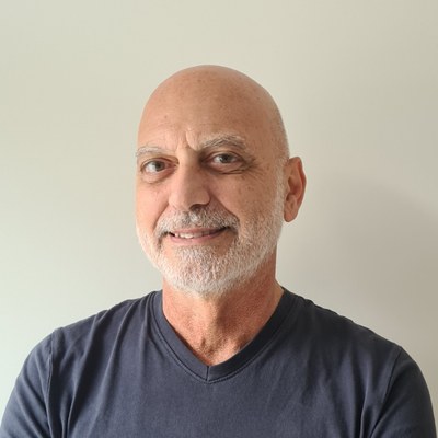 Massimo, membre de l'équipe du Labo d'Émilia Chron